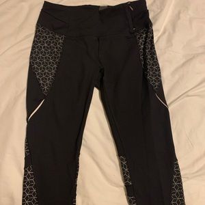 Calia crop leggings size small